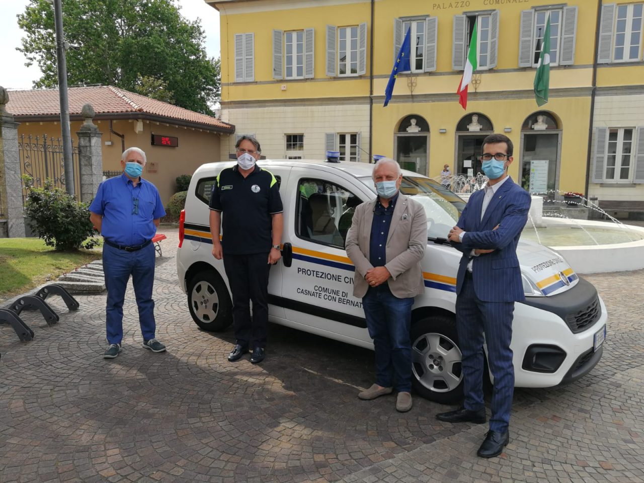 Nuovo mezzo per la Protezione Civile di Casnate donato da due imprenditori
