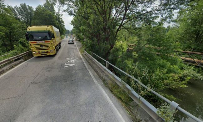 Maltempo danneggia il ponte sull’ex Briantea
