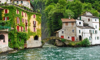 Case vacanza e paura di un nuovo lockdown: i lombardi riscoprono laghi e valli per l'estate