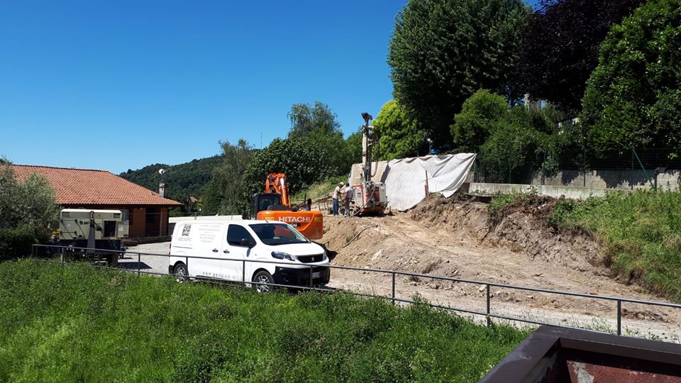 A Lipomo lavori in corso per il nuovo parcheggio in Atel