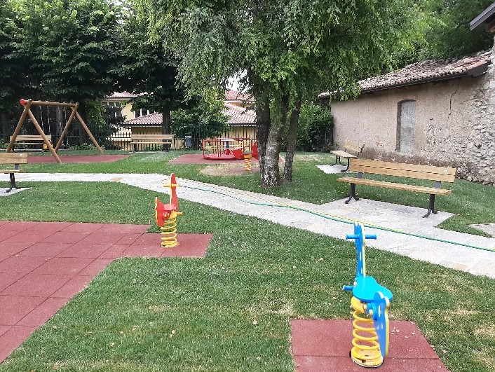 Nuovo parco giochi per i bambini di Proserpio: domenica l’inaugurazione