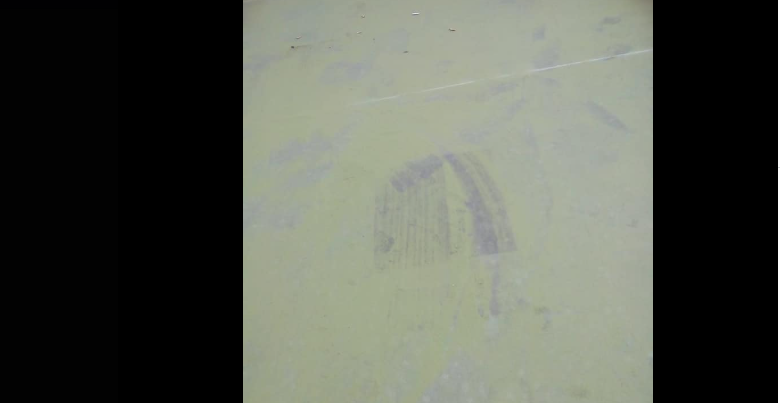 Lipomo, ancora “dispetti” alla sede dell’Atel: vandalismi e rifiuti abbandonati