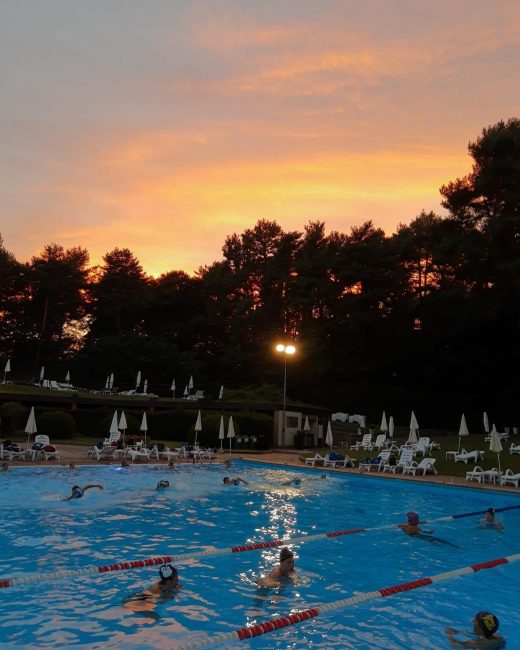 Como Nuoto allenamenti estivi alla Pinetina