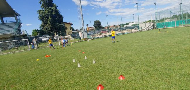 Calcio giovanile Esperia Lomazzo Traing days
