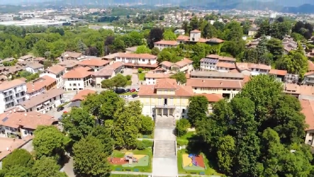 Casnate dall’alto: le bellezze del piccolo Comune riprese da un drone VIDEO