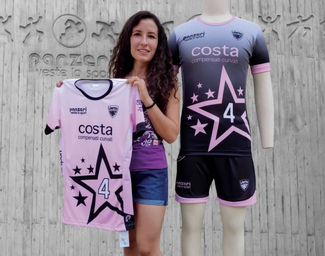 Pallavolo lariana Libertas cantù maglie nerostellate