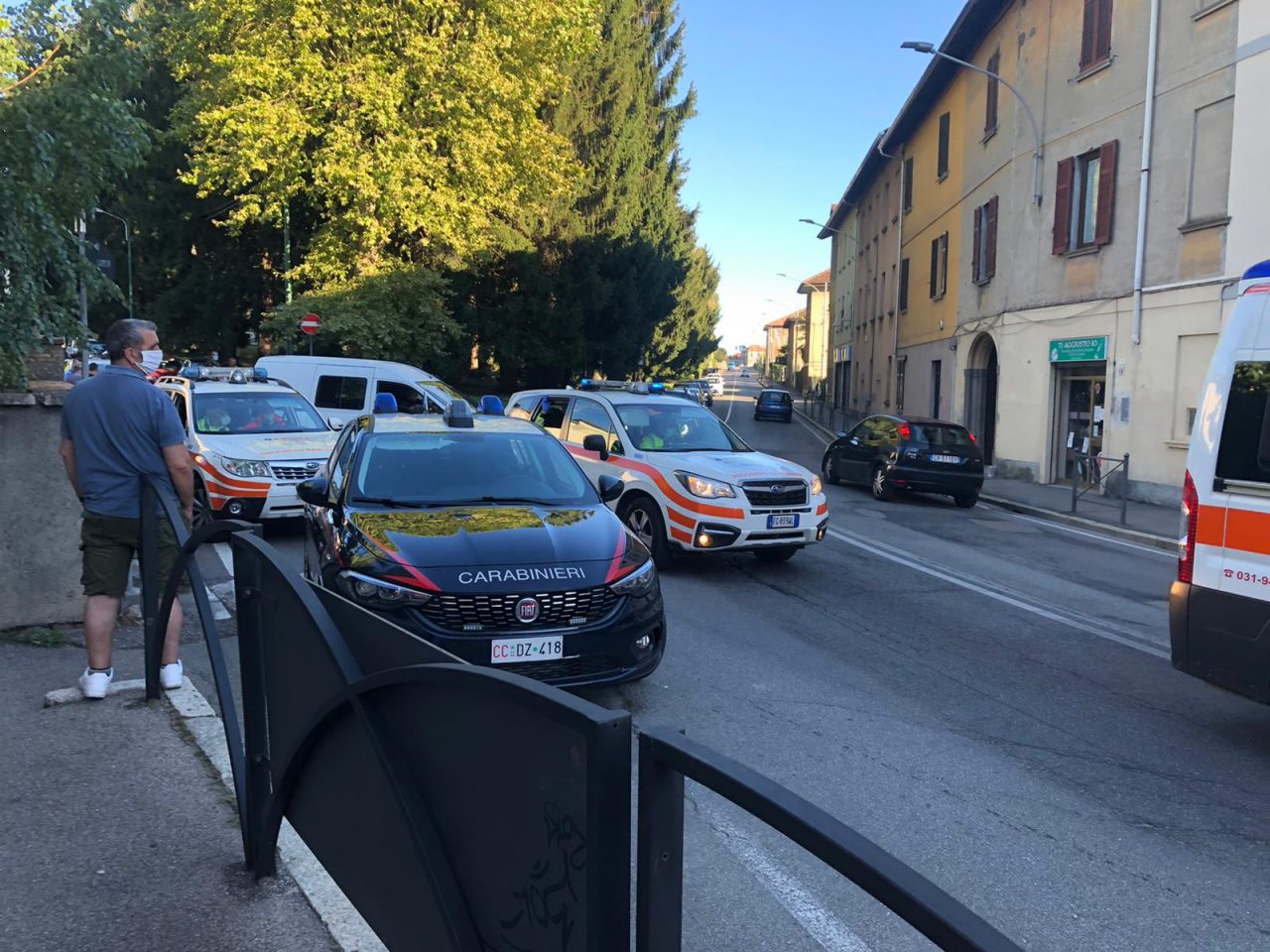 Rissa a Olgiate Comasco, ferito un uomo