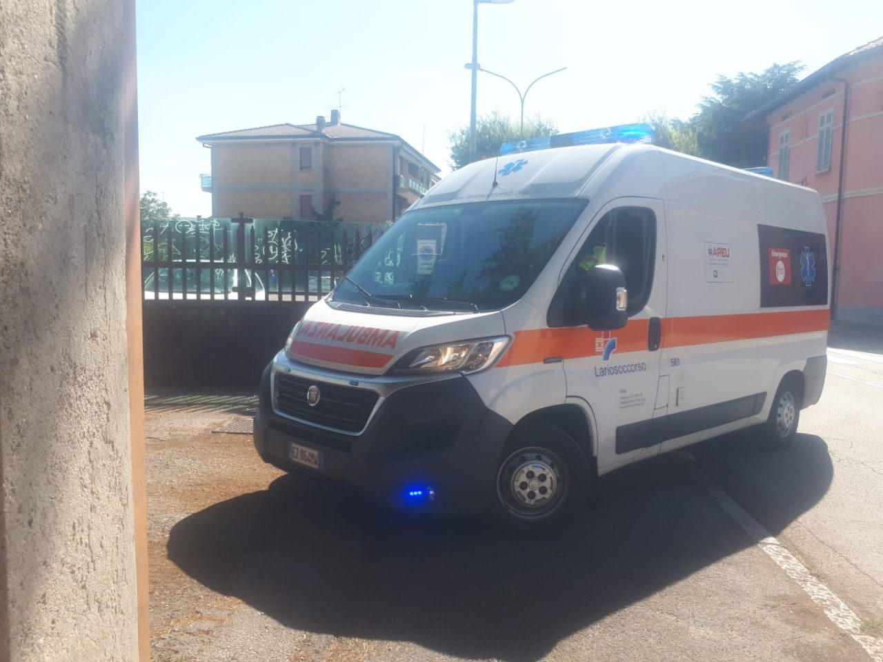 Malore in una azienda di Erba