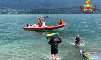 Surfista dispersa salvata dai Vigili del fuoco