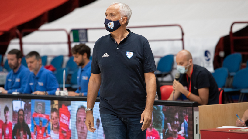 Dopo tre rinvii la Pallacanestro Cantù torna in campo per affrontare Milano