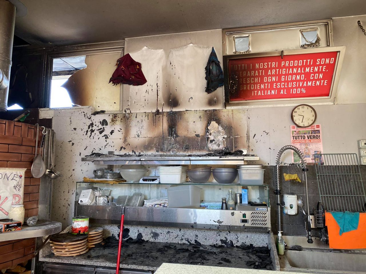 Incendio in pizzeria: oltre 10mila euro di danni