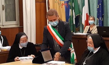 Il Consiglio comunale premia la storica suora di Mariano