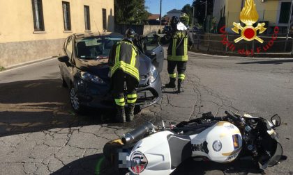 Incidente a Faloppio: scontro tra auto e moto