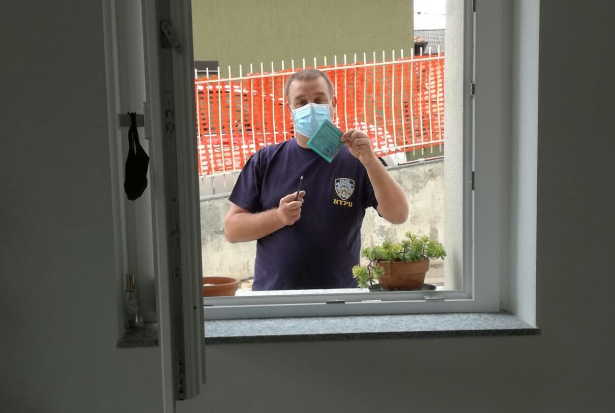 In quarantena fiduciaria consigliere comunale vota da casa