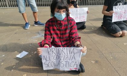 Studenti in piazza a Como il 25 settembre