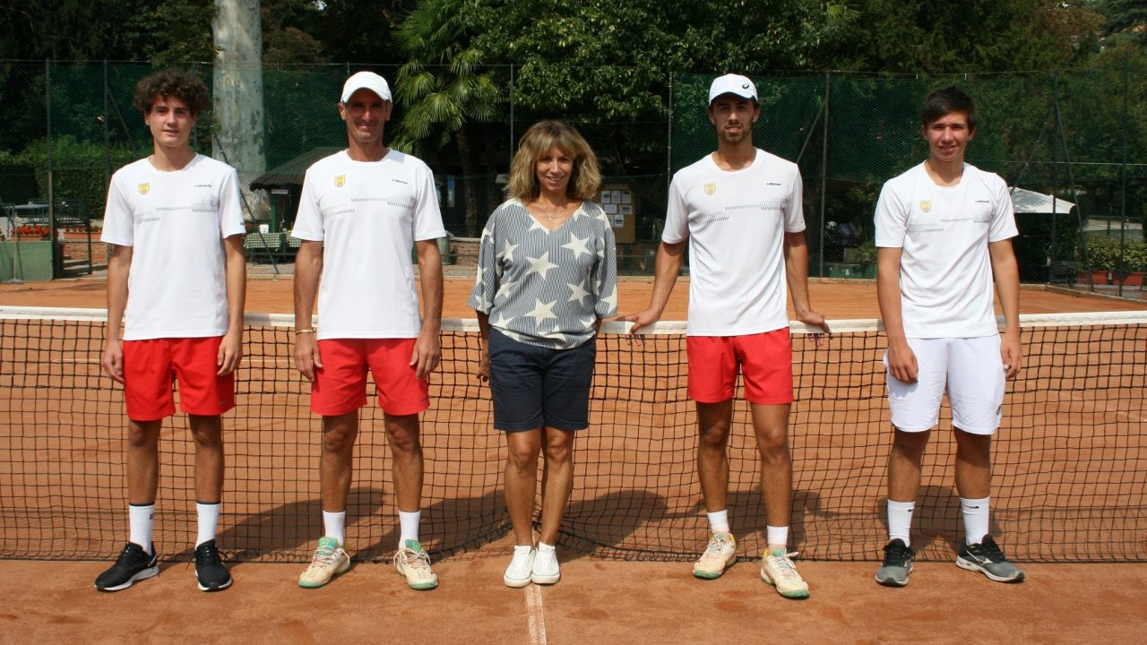 Tennis Como il circolo di Villa Olmo festeggia la promozione in serie D1