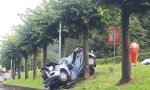 Tragedia a Canzo si schianta in auto contro un albero: morta una donna FOTO