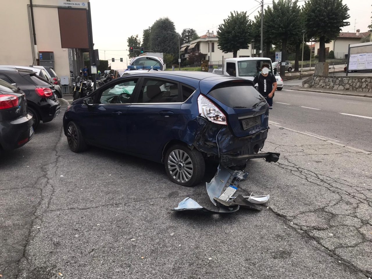 Incidente a Cantù: due feriti lievi FOTO