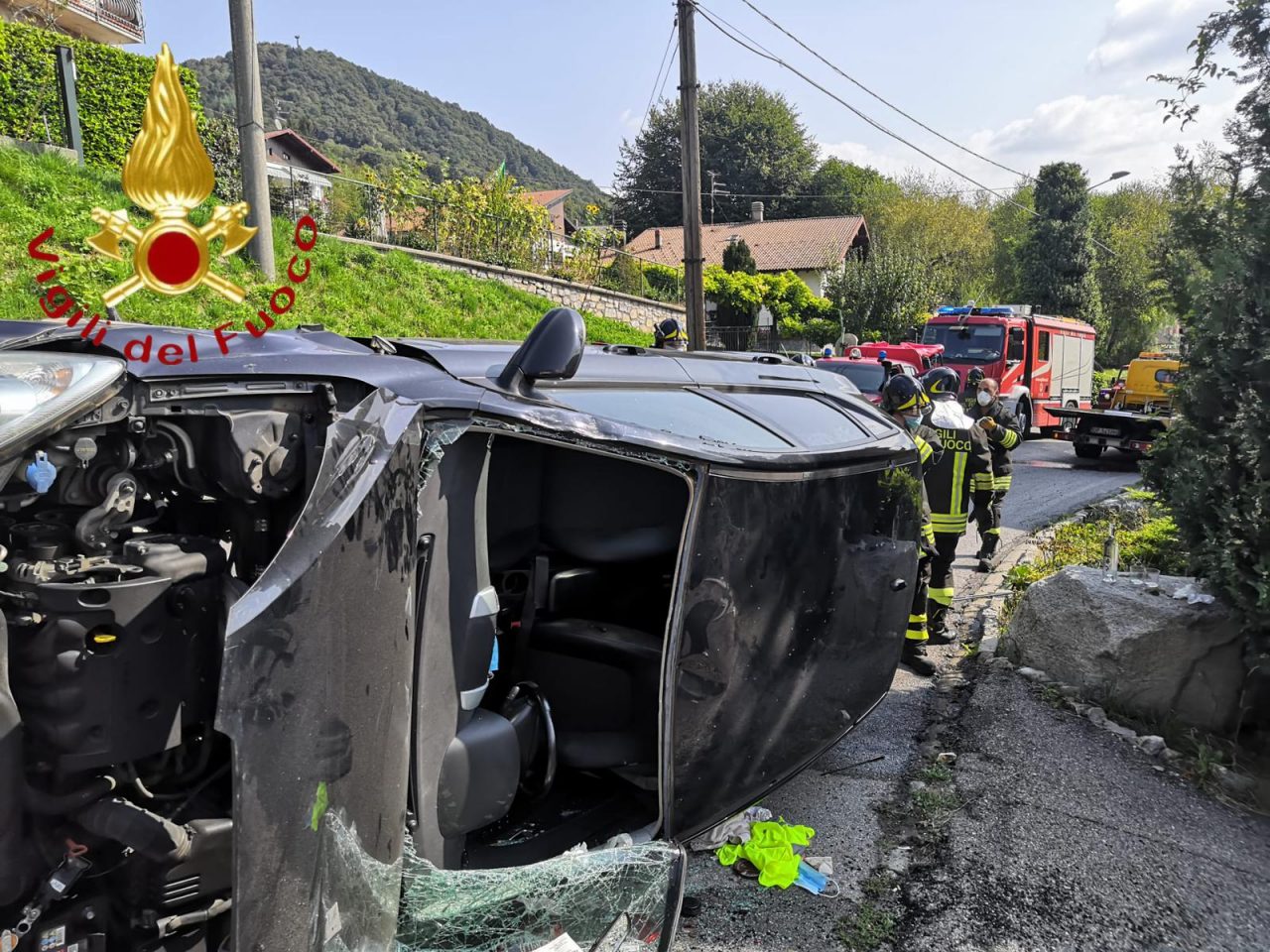 Incidente con ribaltamento ad Alta Valle Intelvi