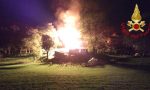 Cascinale in fiamme a Castiglione d'Intelvi: quasi 6 ore di lavoro per i Vigili del Fuoco FOTO