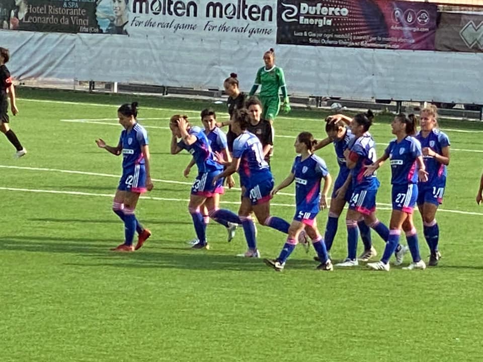 Calcio femminile, Como Women pareggio a reti bianche con il Cesena