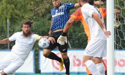 Como calcio lariani spettatori a bordo campo del turno infrasettimanale 