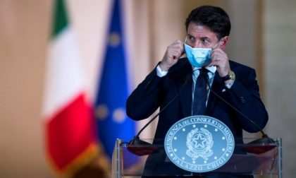 Conte ha firmato il nuovo Dpcm: coprifuoco dalle 22 alle 5, zone rosse e arancioni IL TESTO INTEGRALE