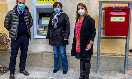 Poste Italiane inaugura il nuovo Postamat a Moltrasio