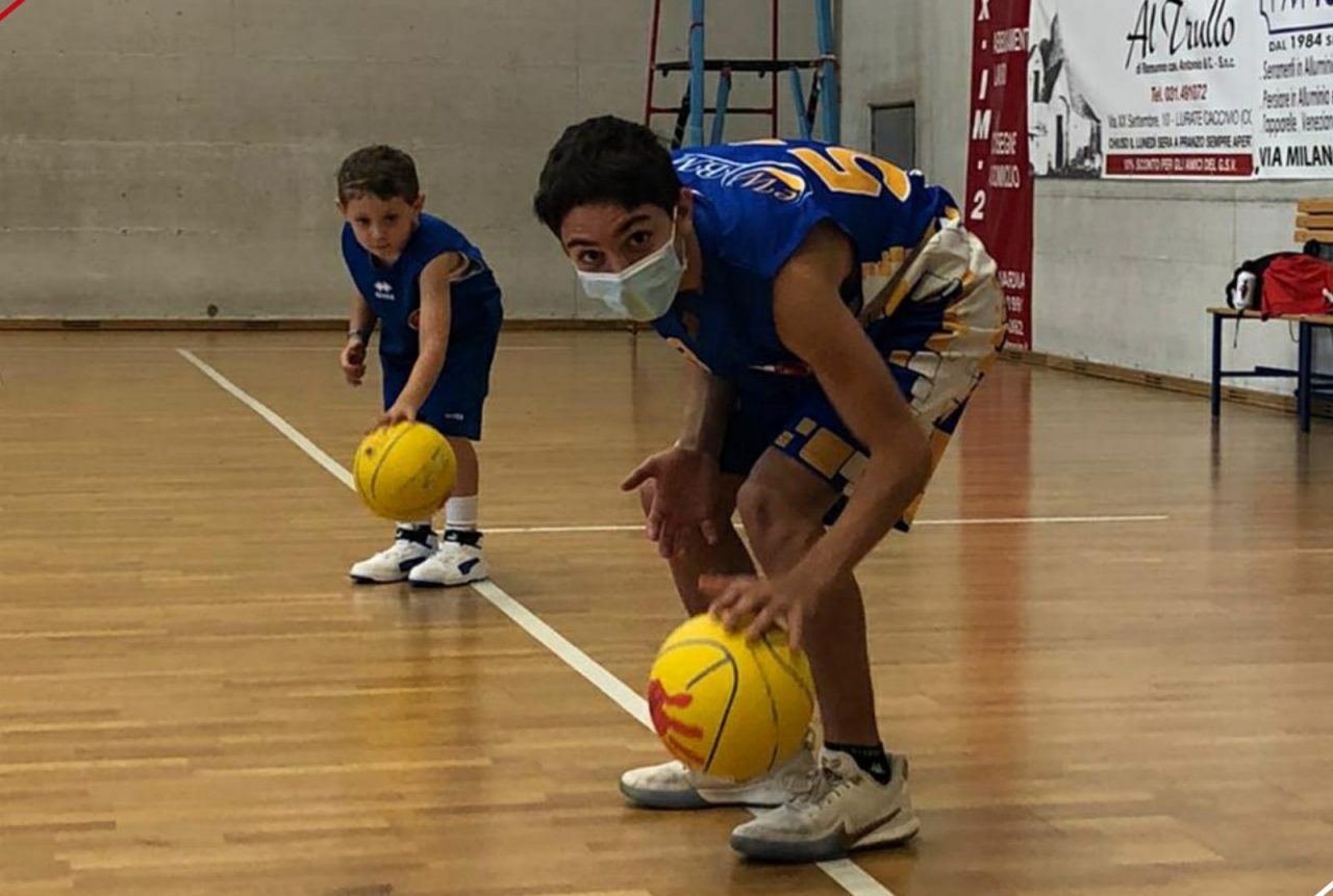 Minibasket, primo open day al Gs Villa Guardia: “Felici di aver riportato i bambini in palestra”