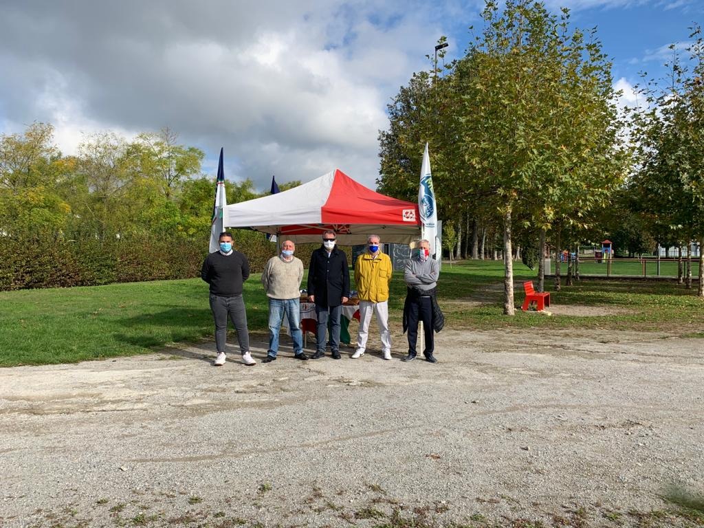 Fratelli d’Italia Mariano Comense organizza una raccolta alimentare