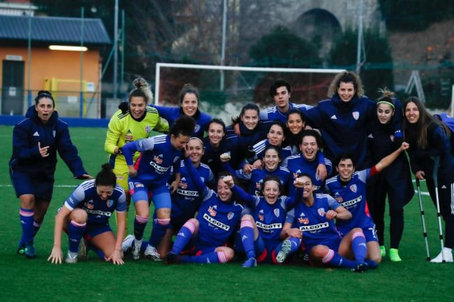 Calcio femminile Como women in vetta