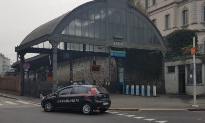 Rapinano e picchiano un'infermiera: denunciati due giovani comaschi