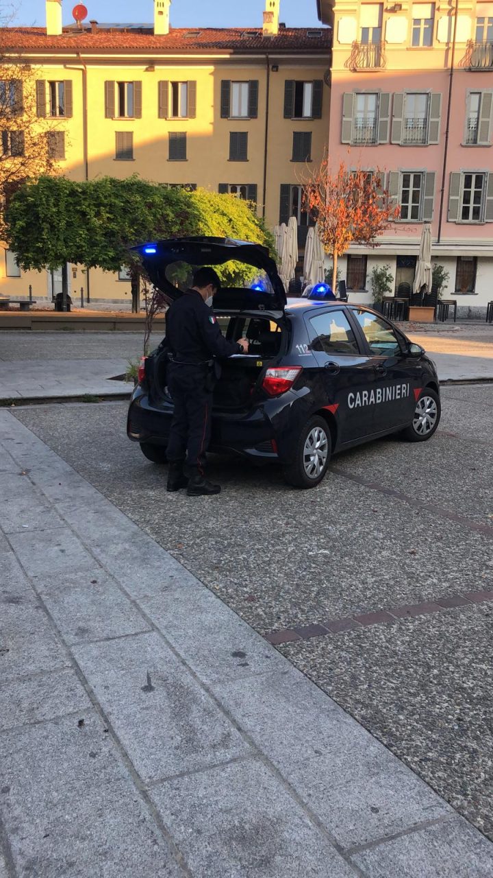 Controlli nei locali: in 43 alla degustazione di vini a Como ma la capienza era di 11 persone