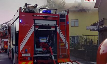 Incendio a Vertemate: brucia un tetto