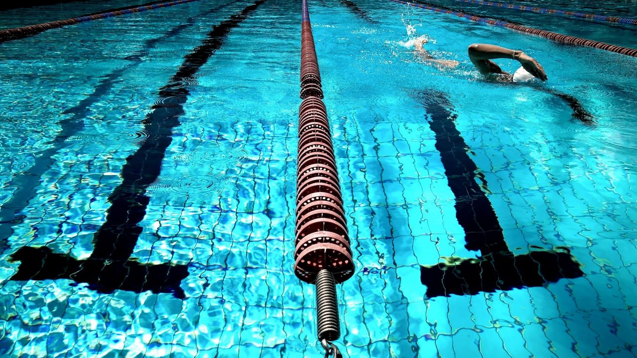 Nuovo Dpcm e la richiesta delle famiglie di bimbi autistici di riaprire le piscine