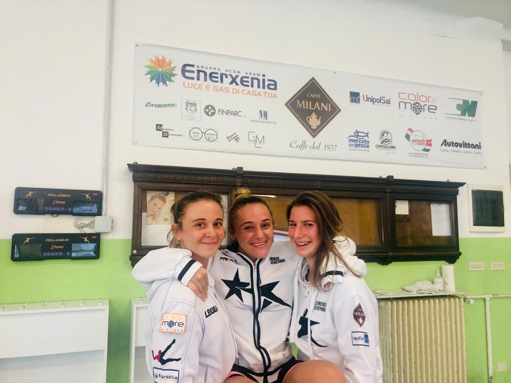Comense Scherma il club nerostellato festeggia il suo 4° posto ai campionati italiani di fioretto