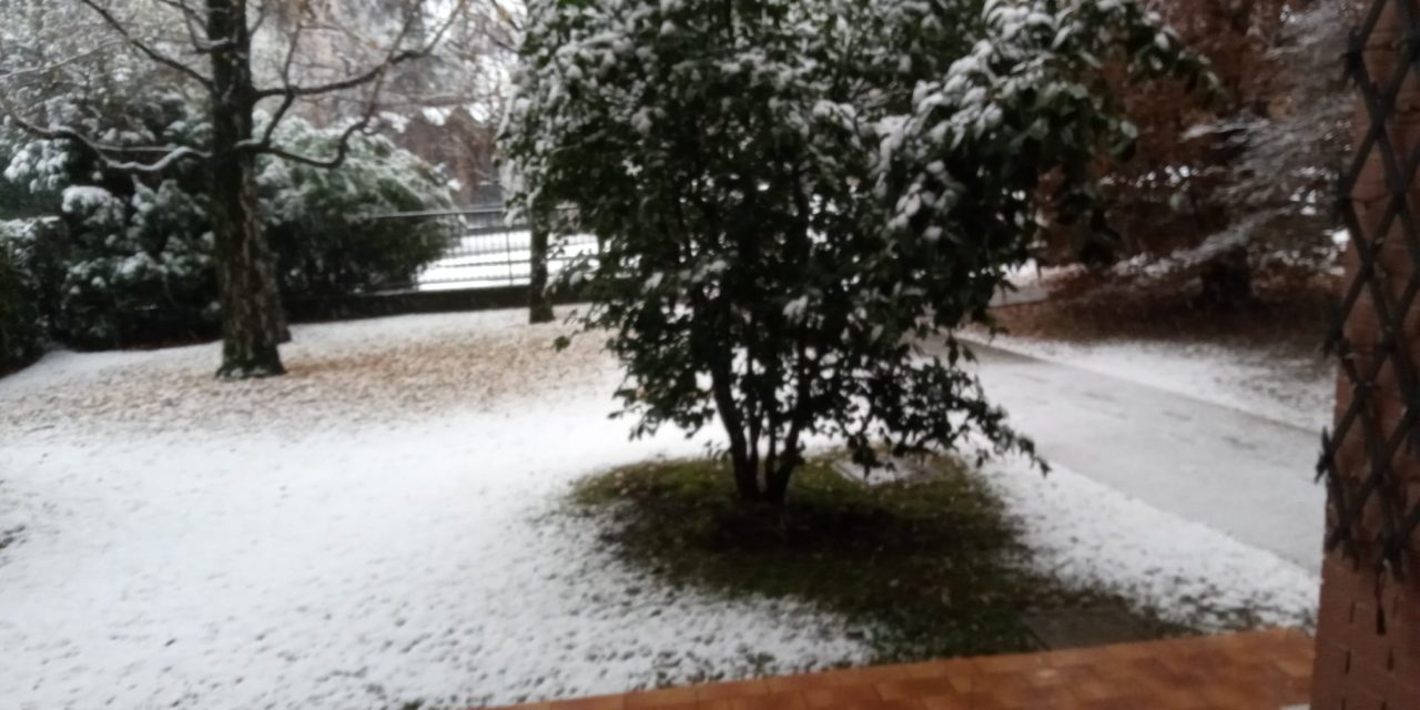 Ancora fiocchi di neve nel Comasco