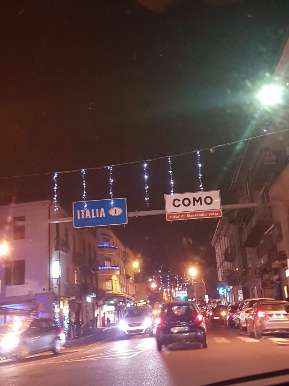 Luminarie di Natale, Ponte Chiasso e Monte Olimpino si accendono grazie ai commercianti