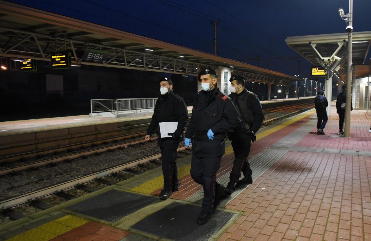 Stazione di Erba servizio di controllo dei Carabinieri FOTO