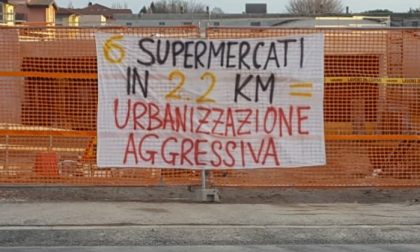 Fridays For Future contro la concentrazione di supermercati tra Camerlata e Rebbio