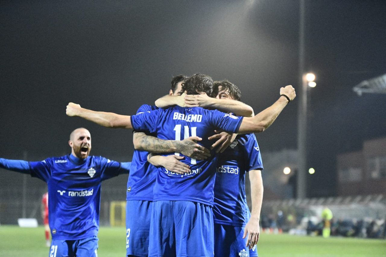 Como calcio Alessandro Bellemo prolunga in azzurro fino al 2023