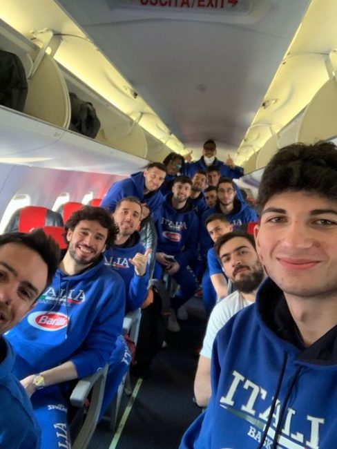 pallacanestro cantù gabriele Procida con gli azzurri