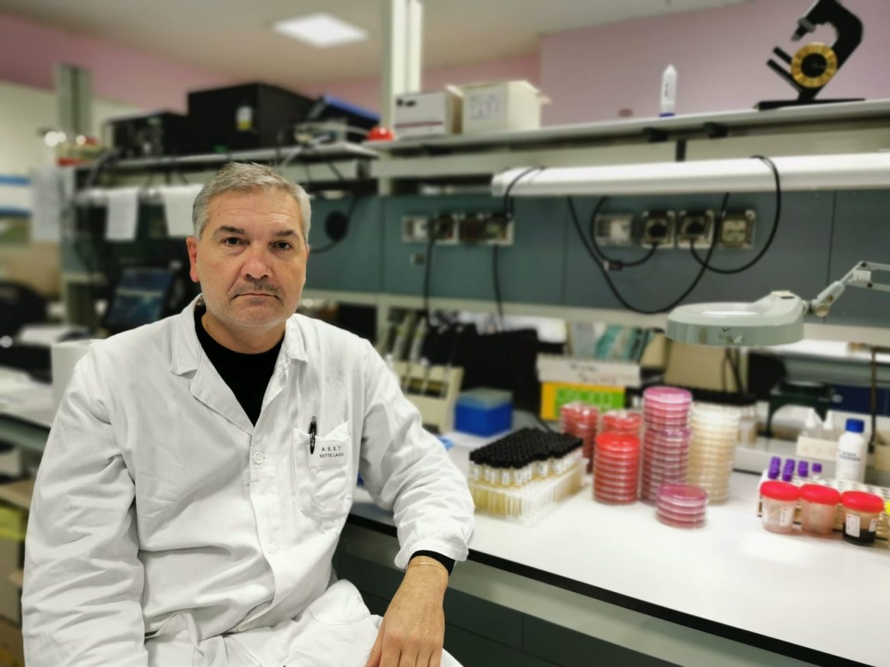 Coronavirus, identificata  una rarissima variante descritta in un solo altro caso al mondo