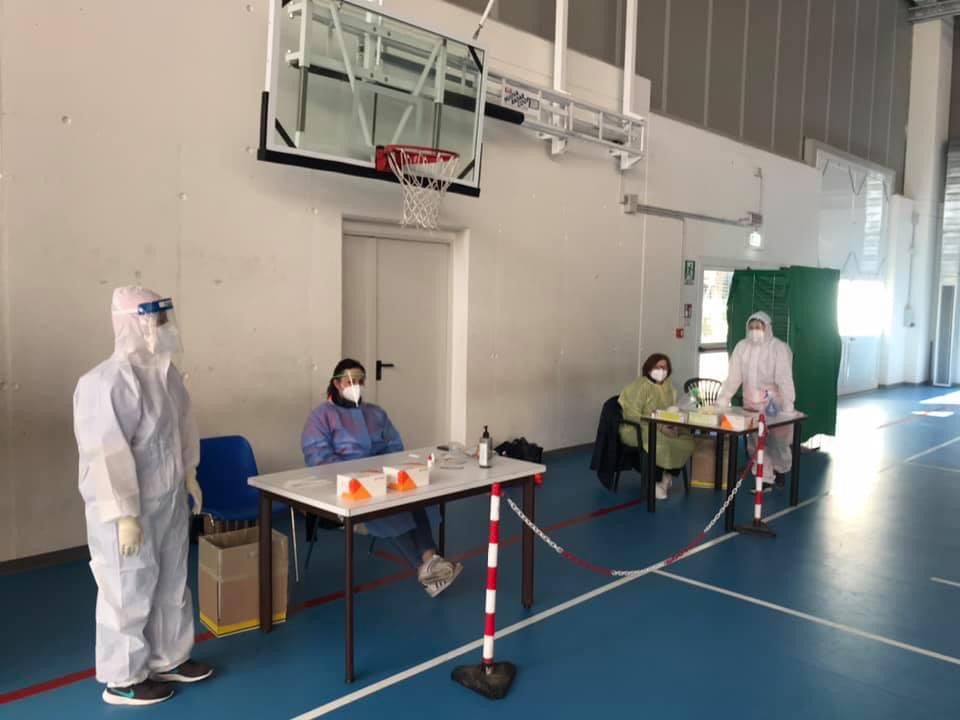 A Olgiate in corso lo screening con tamponi rapidi agli over 65