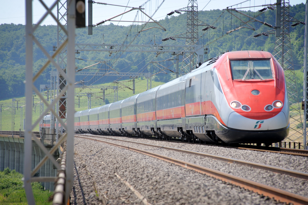 Partito il primo treno Covid Free Milano-Roma: ecco come funziona