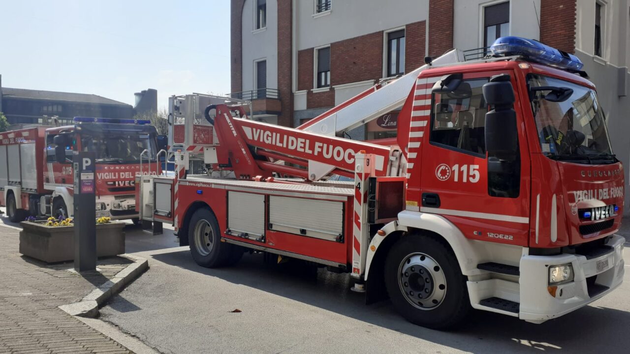 Donna trovata morta in casa