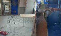 Ancora un assurdo atto vandalico: treno distrutto e danni per migliaia di euro