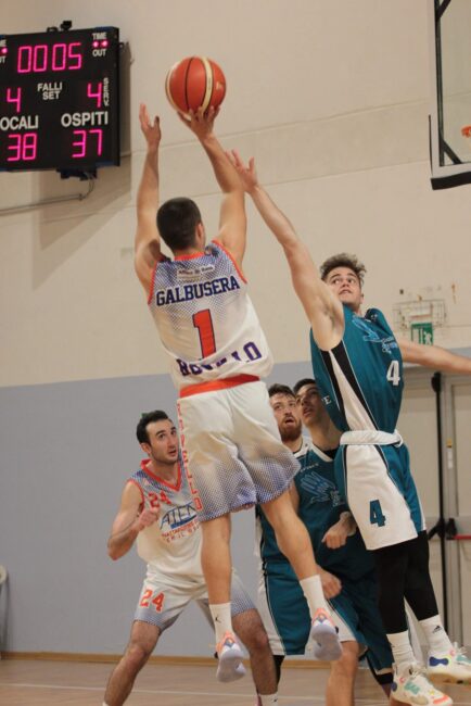 Basket serie D il derby Rovello-Appiano