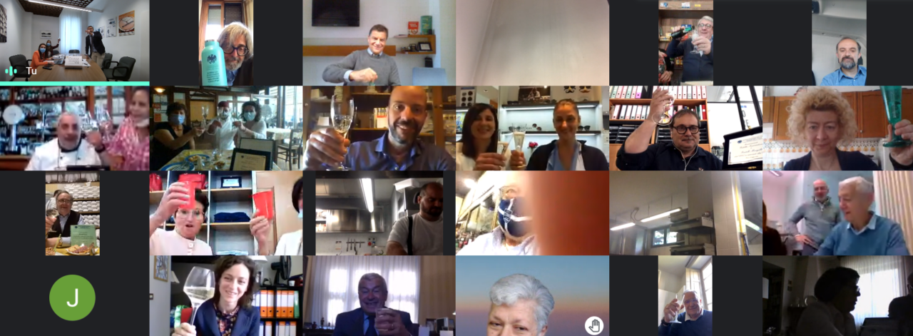 Confcommercio Como omaggia gli associati storici: da Il Cafferino a A.gi.emme, tutti i premiati