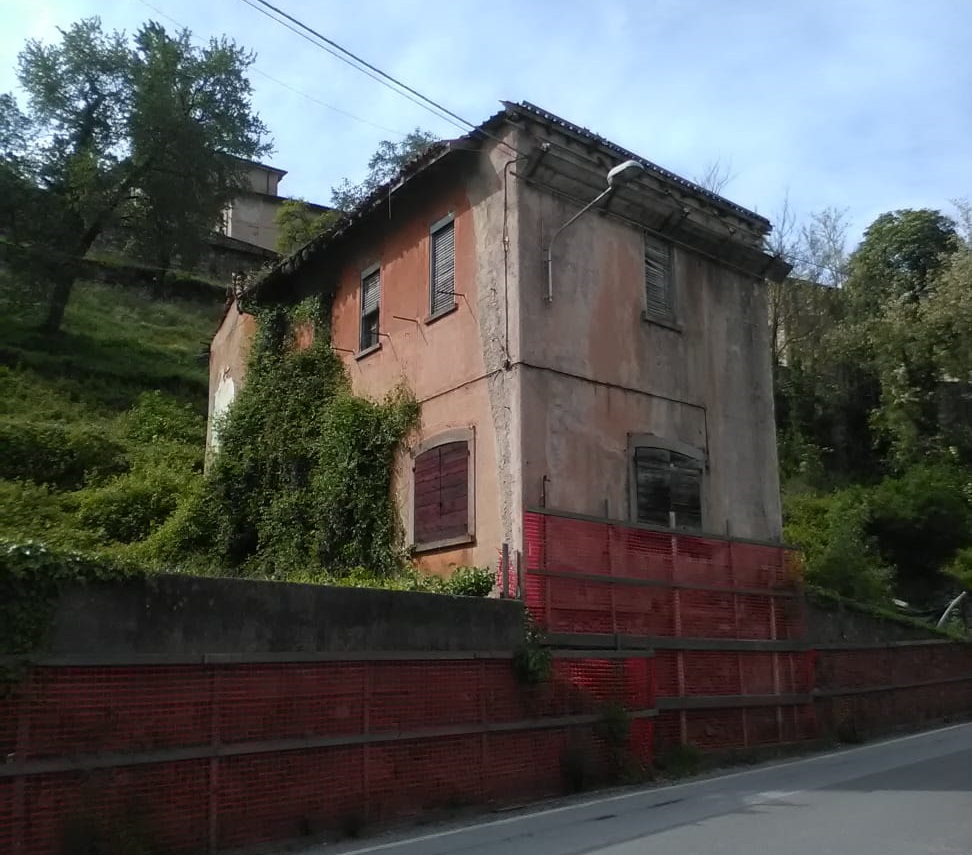 Demolizione edifici di Fabbrica Durini, gli ambientalisti: “Non stravolgiamo il borgo”